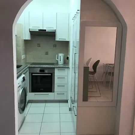 Limnaria Gardens K203 In * بافوس