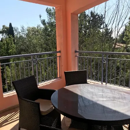 Limnaria Gardens K203 In Apartament Paphos