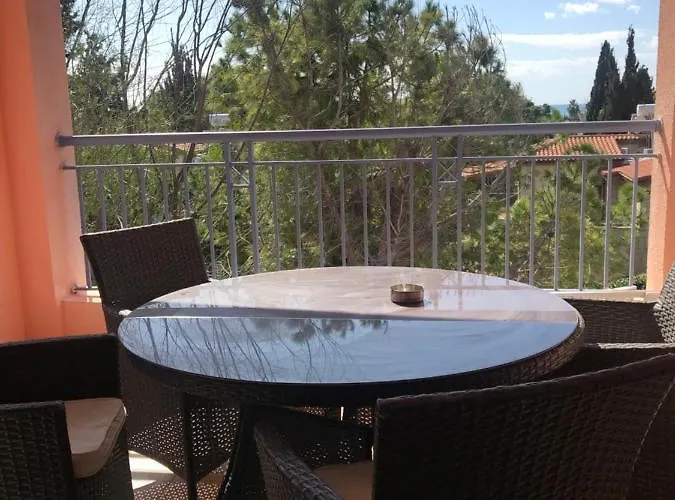 Apartmán Limnaria Gardens K203 In