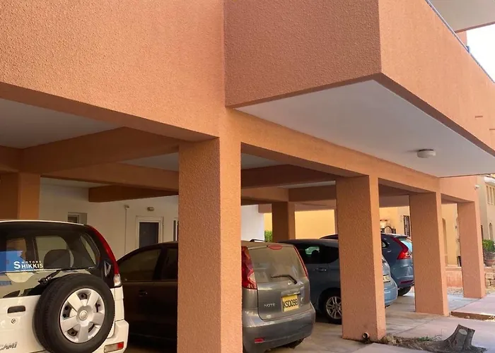 Limnaria Gardens K203 In *