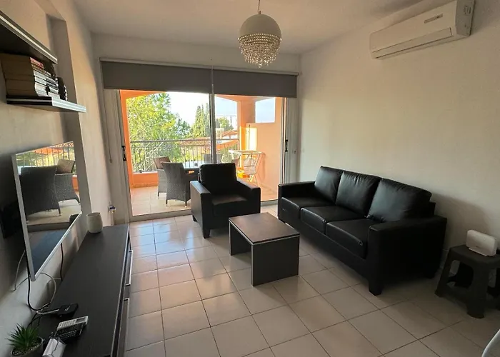 Limnaria Gardens K203 In Apartmán