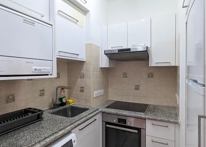 アパート Limnaria Gardens K203 In パ フォス